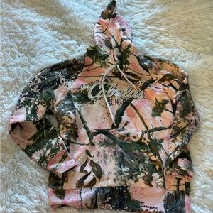Cabela's Pink & Green Realtree Camo Pullover Hoodie